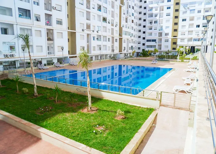 Elegant Appartement A Agadir Avec Piscine